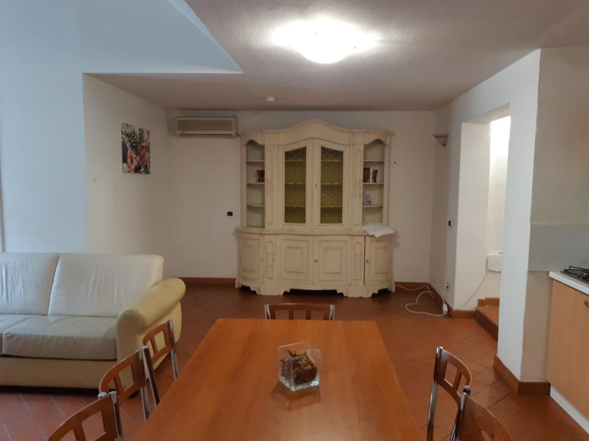אפרטהוטל פירנצה Palazzo Virginio מראה חיצוני תמונה